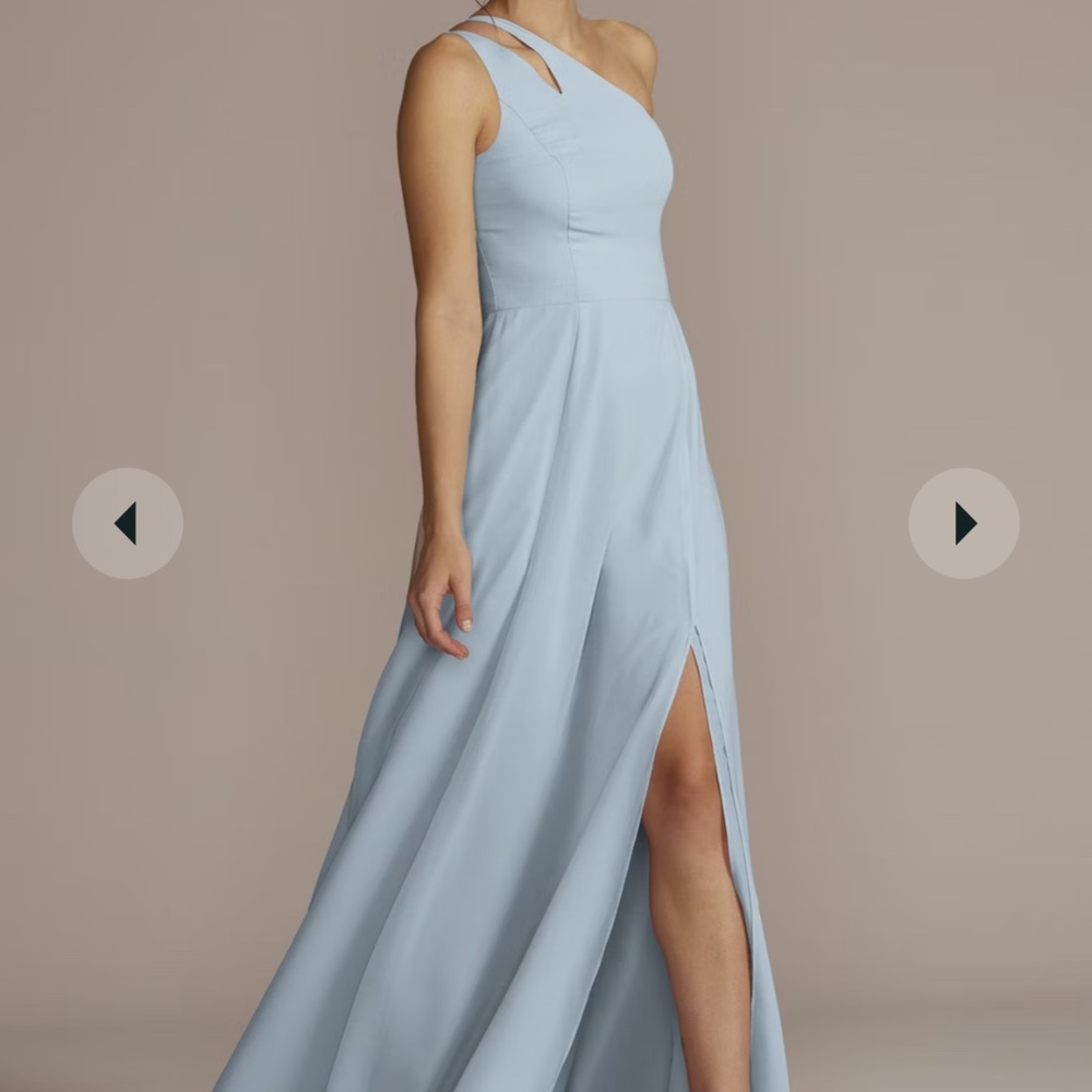 *NEW WITH TAGS* DUSTY BLUE | BRIDESMAID’S DRESS | DAVID’S BRIDAL